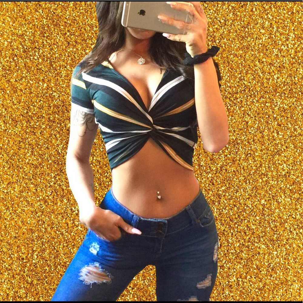green & yellow crop top 🖤✨
